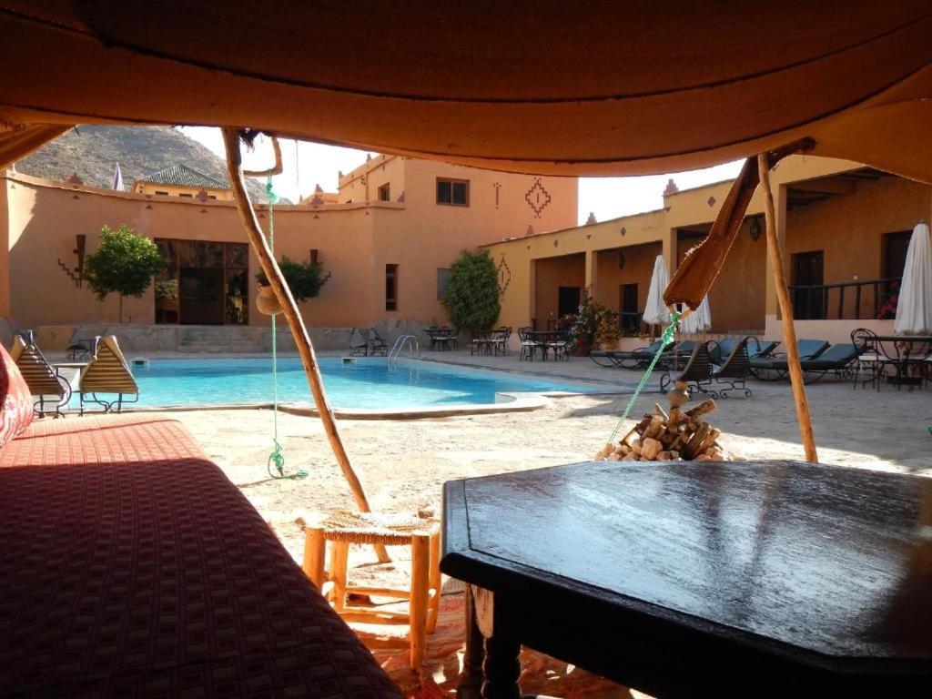 Click Excursions Tafraoute Taddart Exterior foto