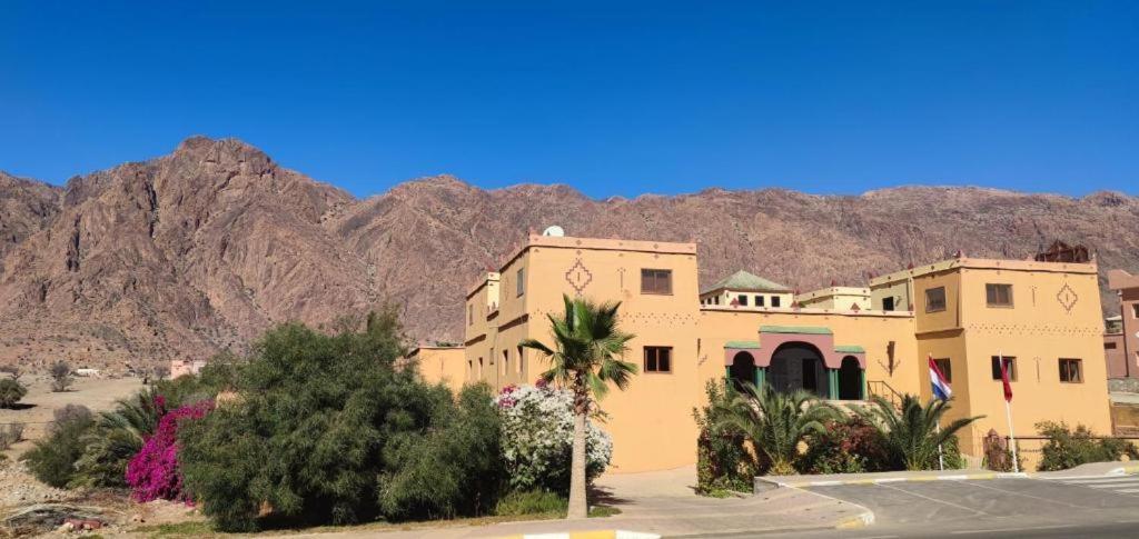 Click Excursions Tafraoute Taddart Exterior foto